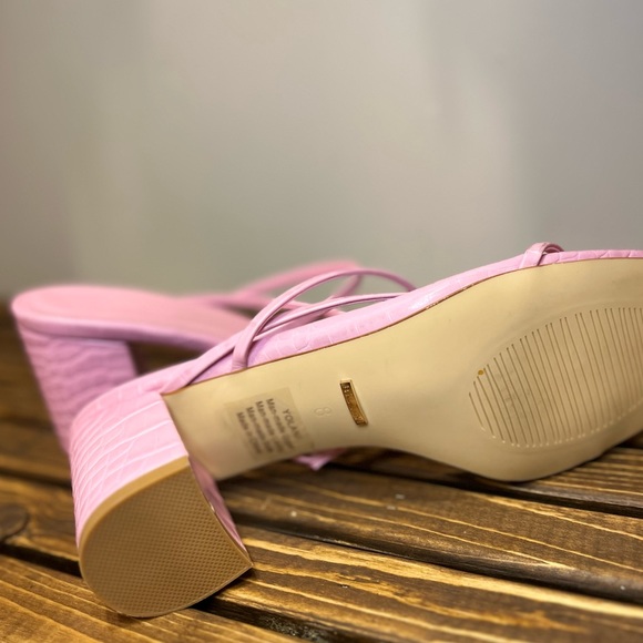 Billini low heel pump NWOT - Picture 2 of 5